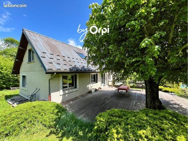Maison 6 pièces 186 m²