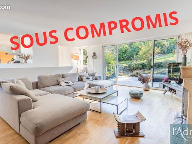 Maison 6 pièces 186 m²