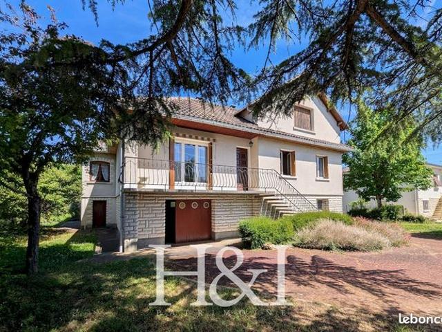 Maison 6 pièces 186 m²