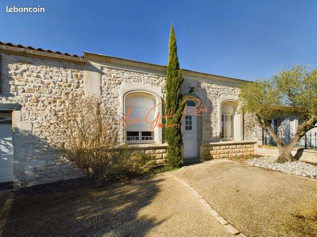 Propriété 6 pièces 186 m²