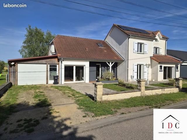 Maison 6 pièces 186 m²