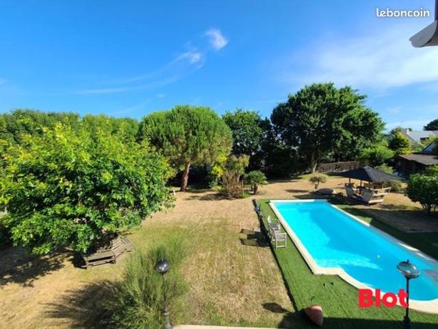 Maison 6 pièces 186 m²