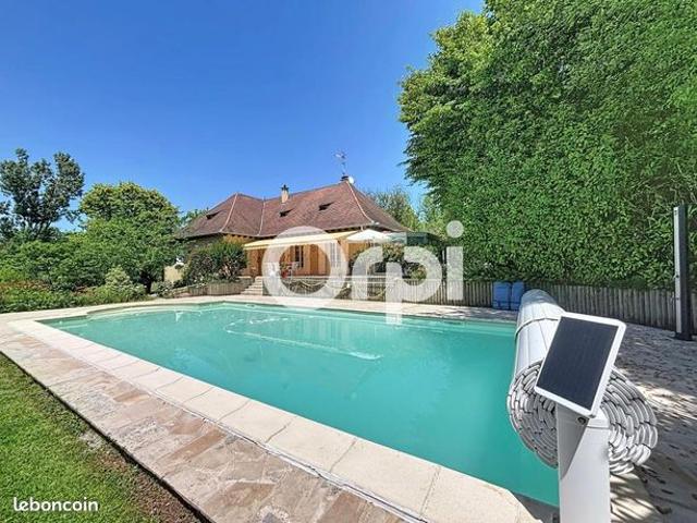 Maison 6 pièces 186 m²