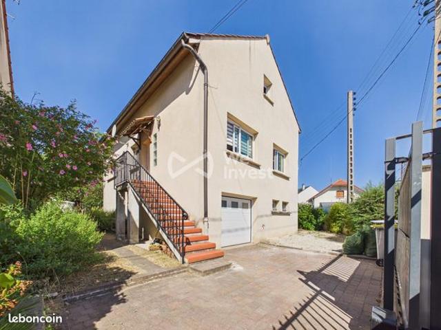 Maison 6 pièces 186 m²