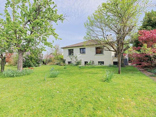 Maison 6 pièces 186 m²