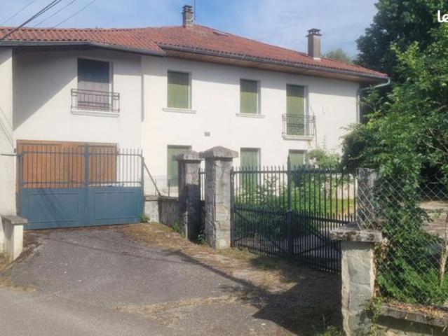 Maison 6 pièces 186 m²