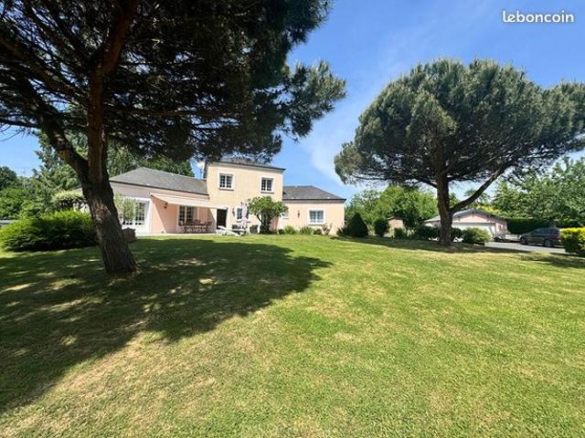 Maison 6 pièces 186 m²