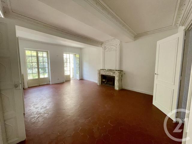 Maison 6 pièces 186 m²