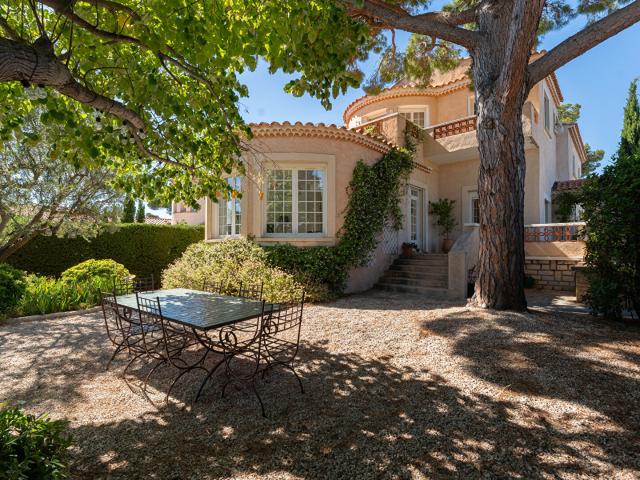 Maison 6 pièces 186 m²