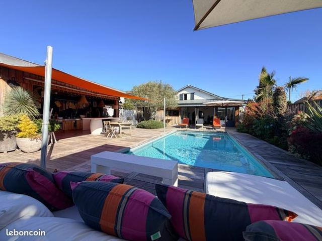 Maison 6 pièces 186 m²