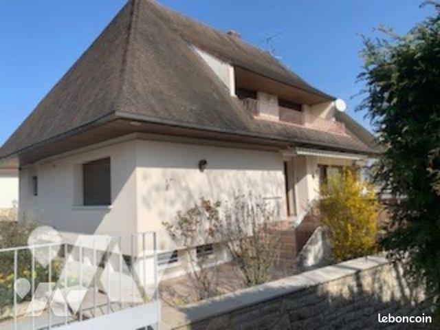 Maison 6 pièces 186 m²