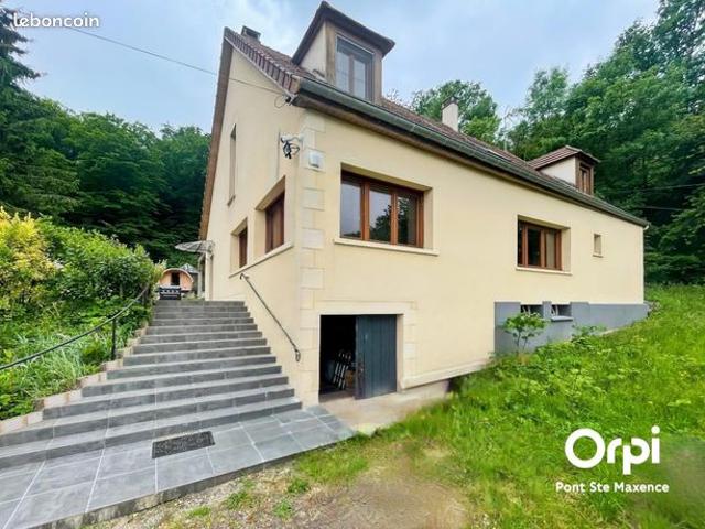 Maison 6 pièces 186 m²