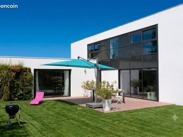 Maison 6 pièces 186 m²