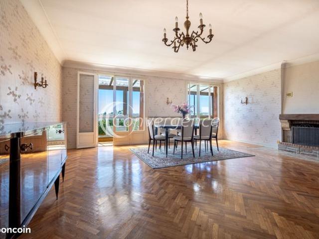 Maison 6 pièces 186 m²