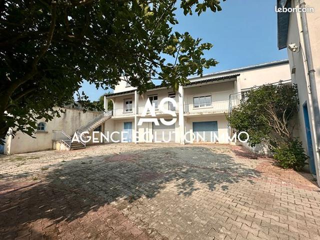Maison 6 pièces 186 m²