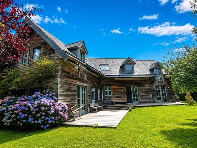 Maison 6 pièces 187 m²