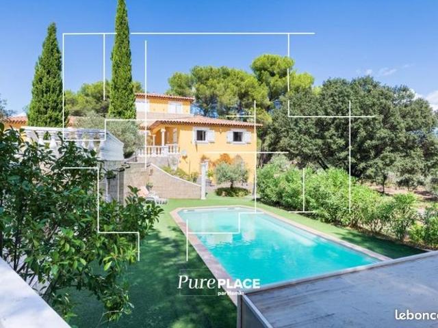 Maison 6 pièces 187 m²