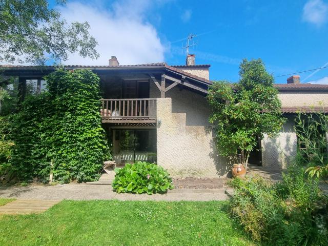 Maison 6 pièces 187 m²