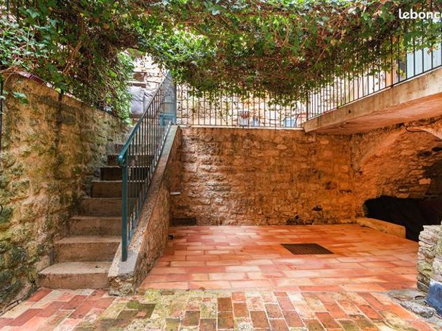 Maison 6 pièces 187 m²