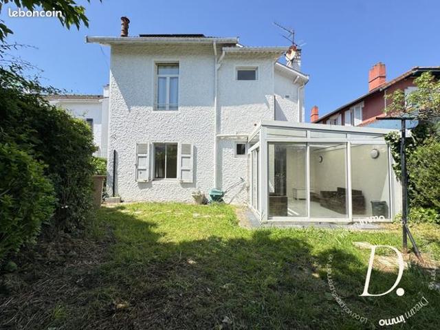 Maison 6 pièces 187 m²