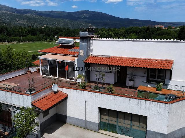 Maison 7 pièces 187 m²