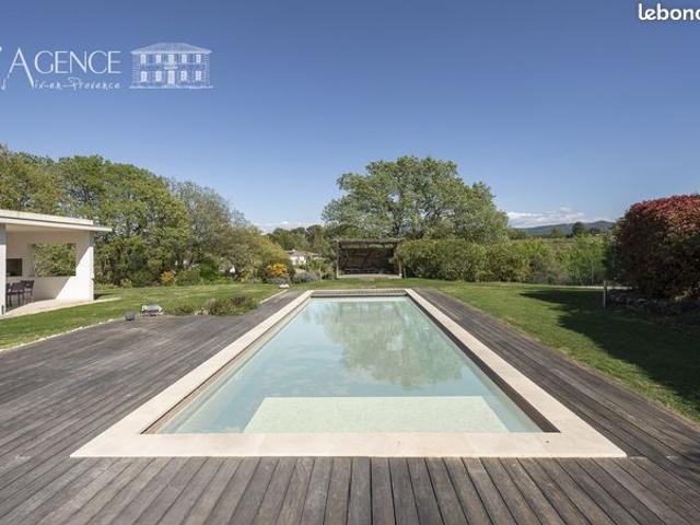Maison 6 pièces 187 m²