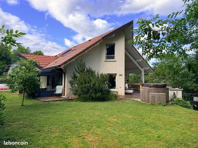 Maison 6 pièces 187 m²