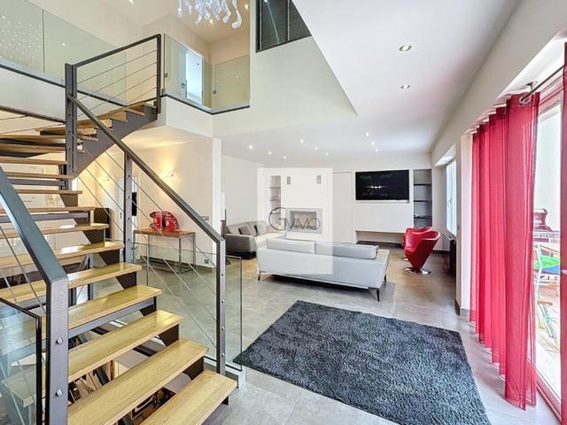Maison 6 pièces 187 m²