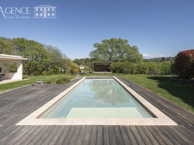 Maison 6 pièces 187 m²
