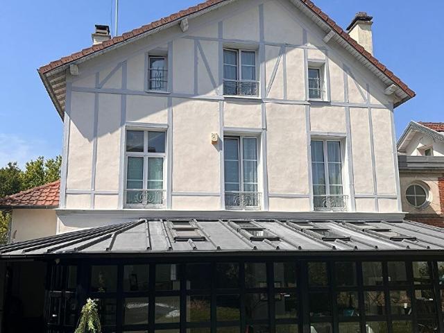 Maison 7 pièces 187 m²
