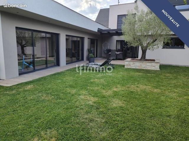 Maison 6 pièces 187 m²