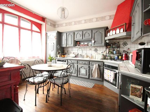 Maison 6 pièces 187 m²