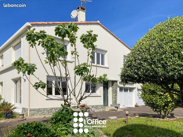 Maison 6 pièces 187 m²