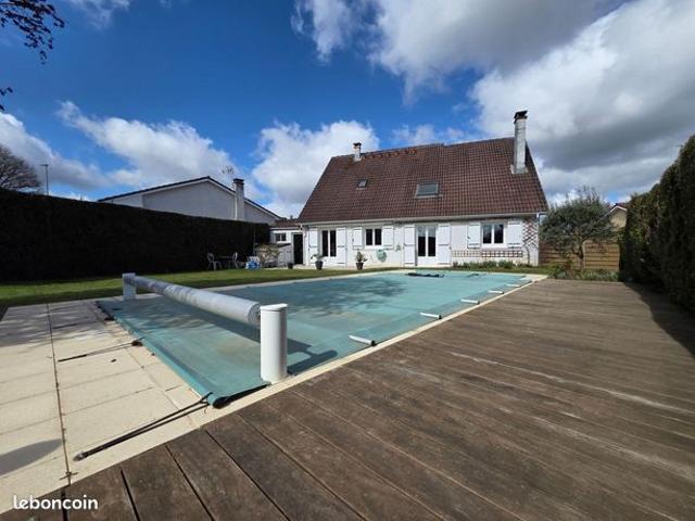 Maison 6 pièces 187 m²