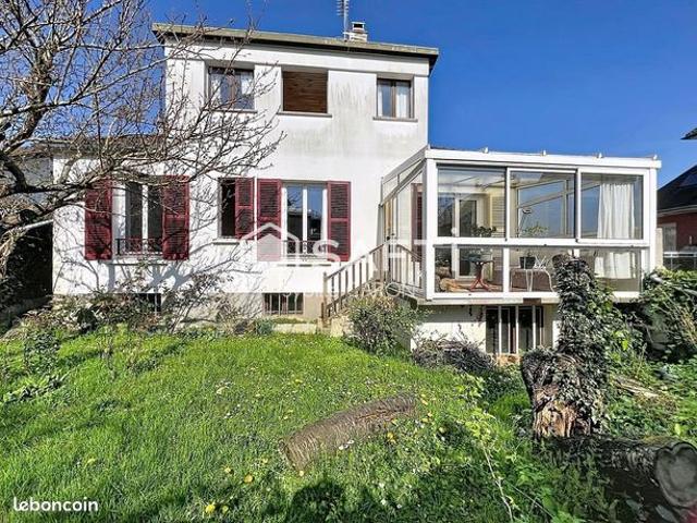 Maison 6 pièces 187 m²