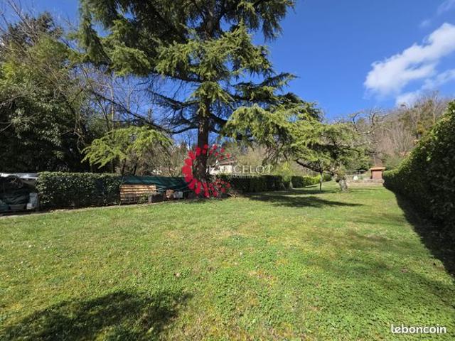 Maison 6 pièces 187 m²