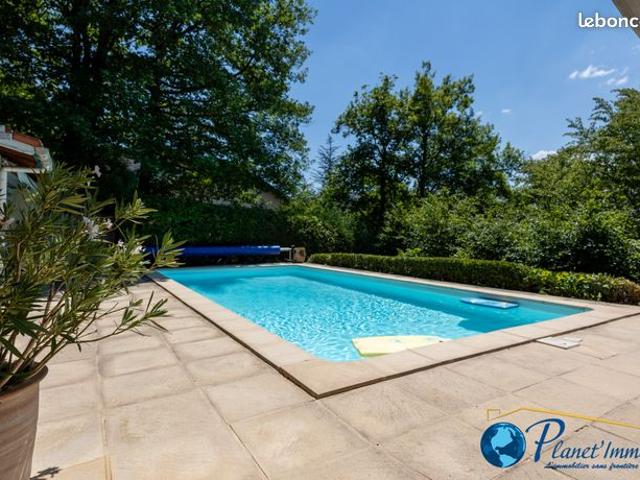 Maison 6 pièces 188 m²