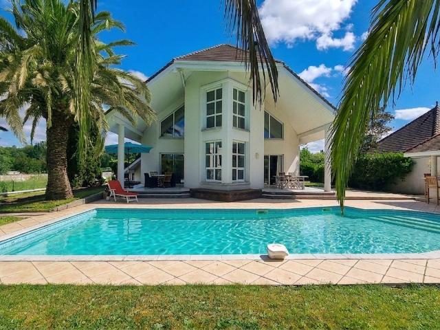 Maison 6 pièces 188 m²
