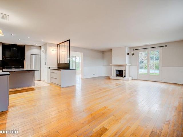 Maison 6 pièces 188 m²