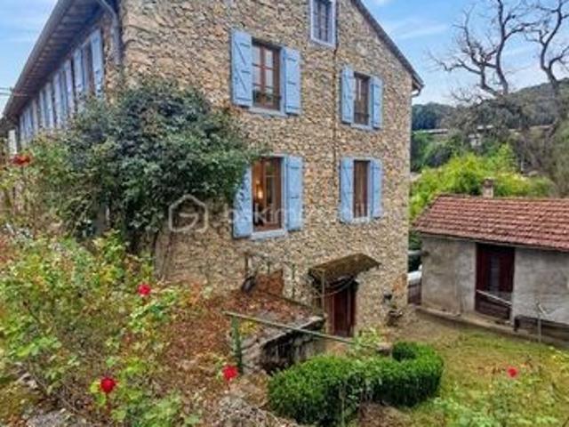 Maison 6 pièces 188 m²