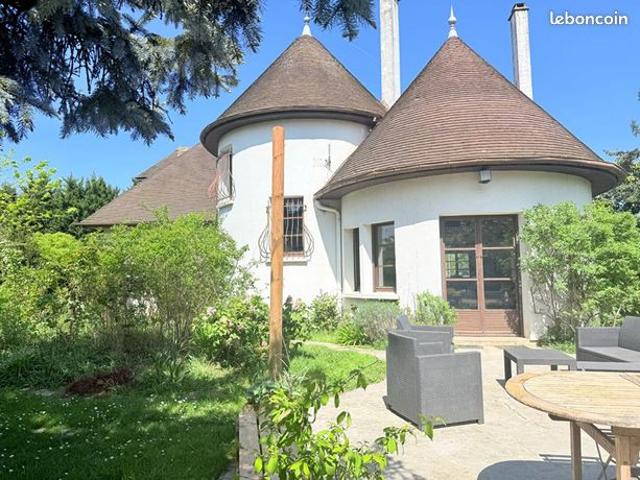 Maison 6 pièces 188 m²