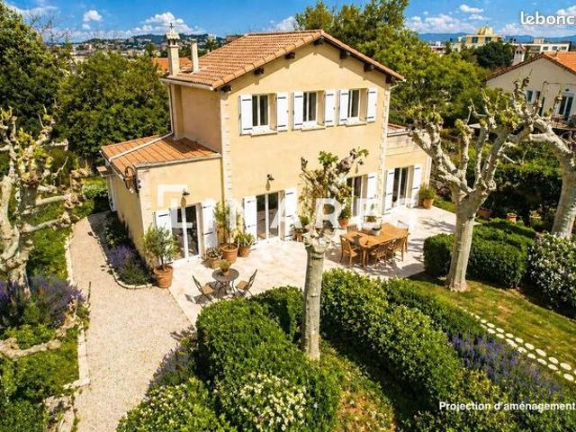 Maison 6 pièces 188 m²