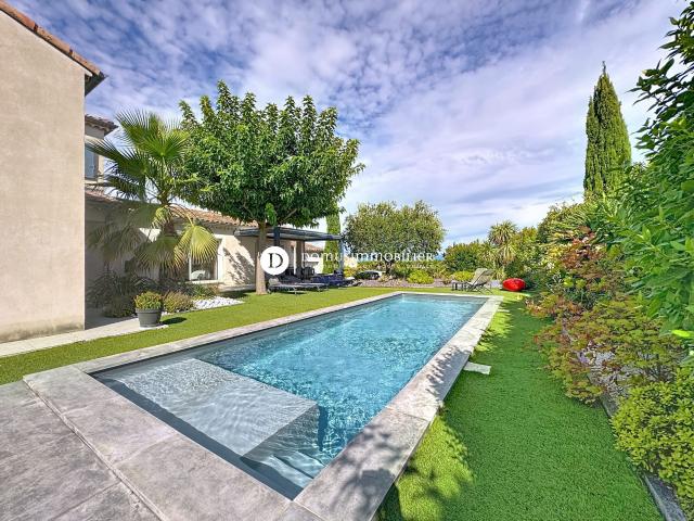 Maison 6 pièces 188 m²