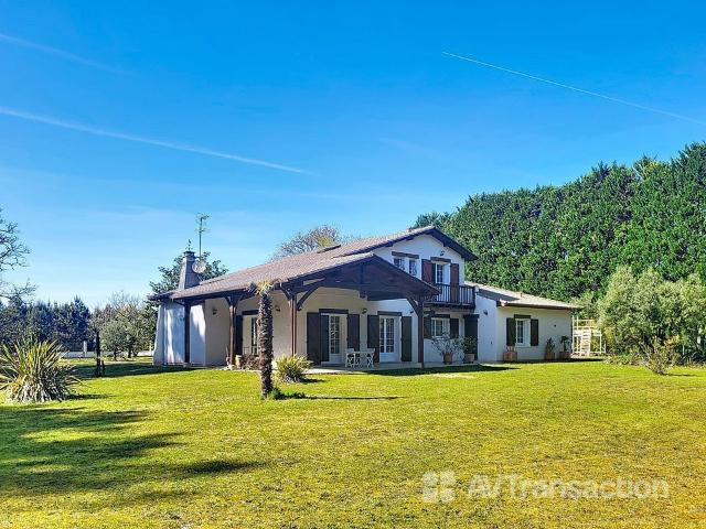 Maison 6 pièces 189 m²