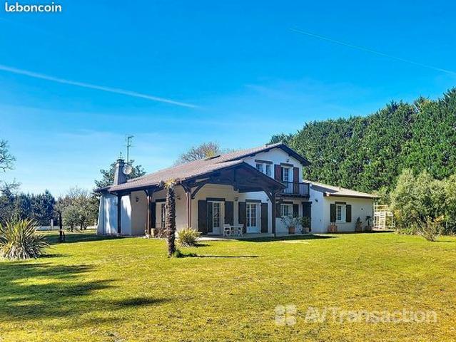 Maison 6 pièces 189 m²