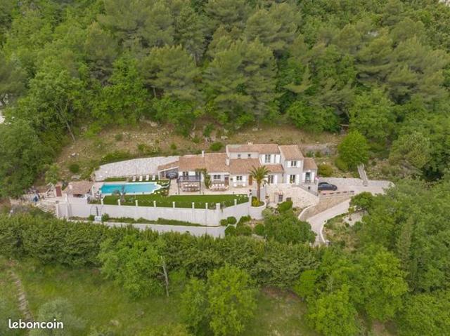 Maison 6 pièces 189 m²