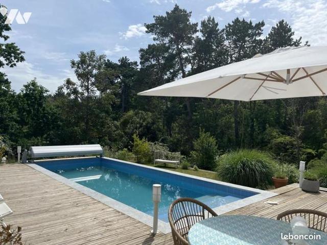 Maison 6 pièces 189 m²