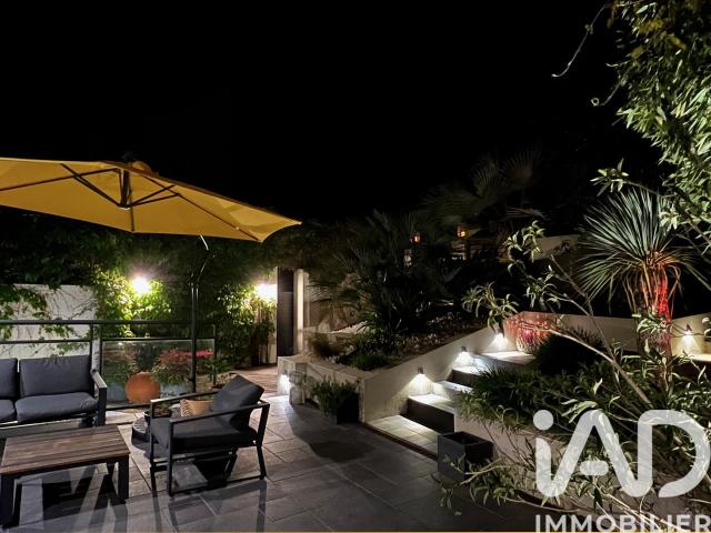 Maison 8 pièces 189 m²