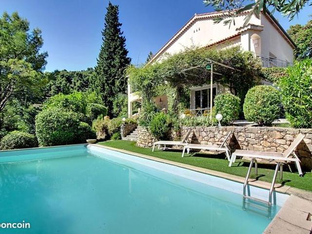 Maison 6 pièces 189 m²