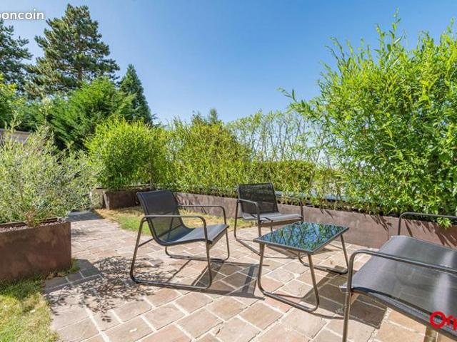 Maison 6 pièces 189 m²